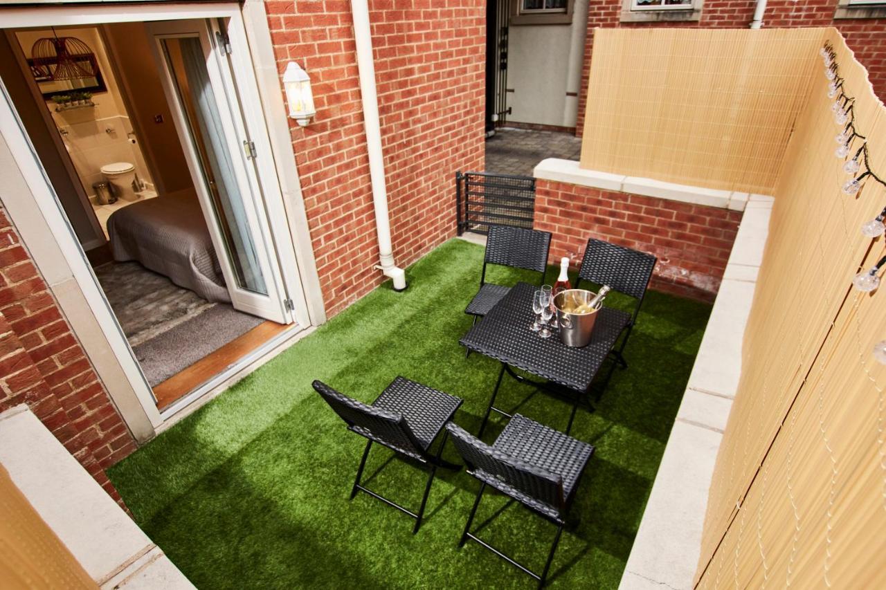 Vikings Apartment With Private Parking & Terrace York Kültér fotó