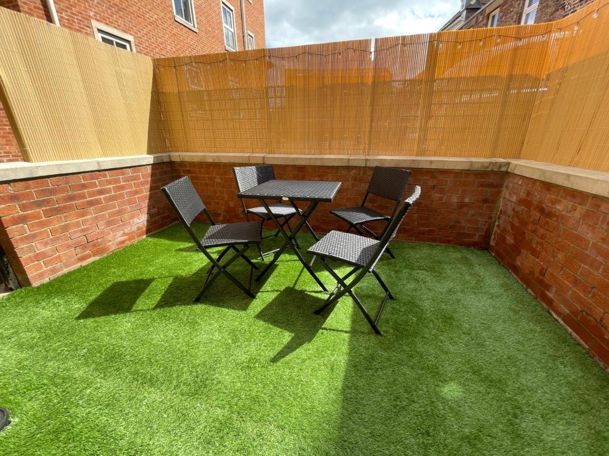 Vikings Apartment With Private Parking & Terrace York Kültér fotó